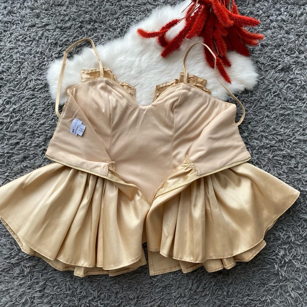 ASOS Cream Ruffled Corset Top - Picture 6 of 9